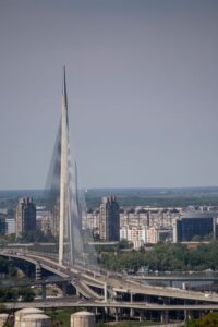 Domowe porządki bez chaosu: plan sprzątania na cały tydzień